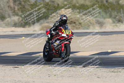 media/Jan-15-2026-Racers Edge (Thu) [[dfebeb70ab]]/2-A Group/Session 5 Turn 2/